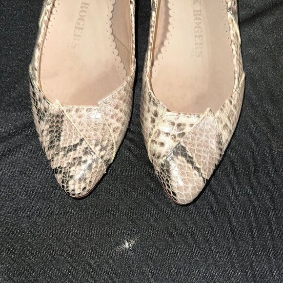 Jack Rogers Snakeskin Patterned Flats Size 5 - Picture 6 of 12